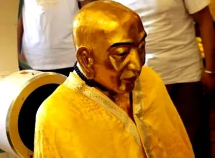 tudósok buddhista