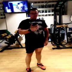 Стоян Иванов szerkesztette 1000 kcal