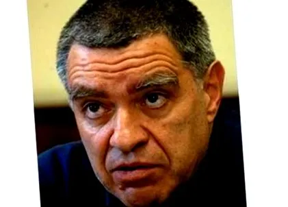 professzor konstantinov