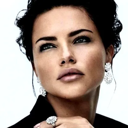 fotók Adriana Lima