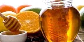 mézzel hasat