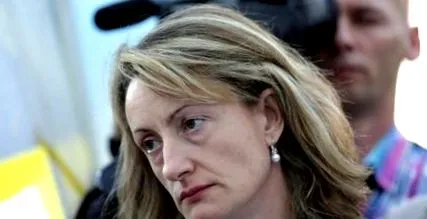 szerinti