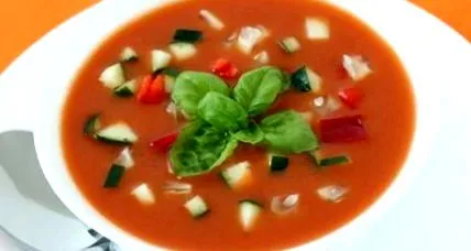 uborkával gazpacho