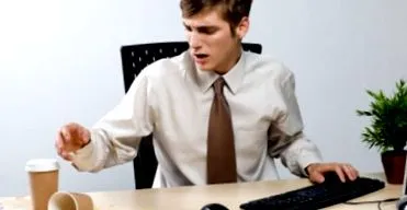 munkáját kávé