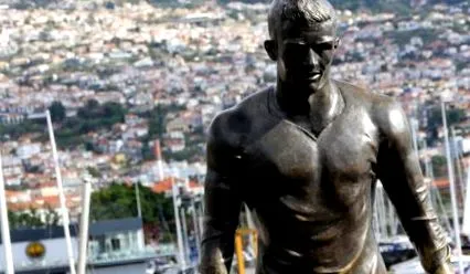 ronaldo eszik