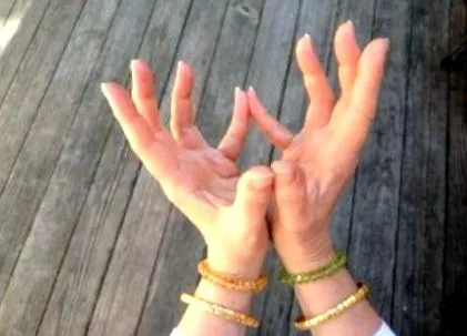 mantra mudra