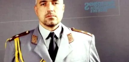 megkérdezi toshko