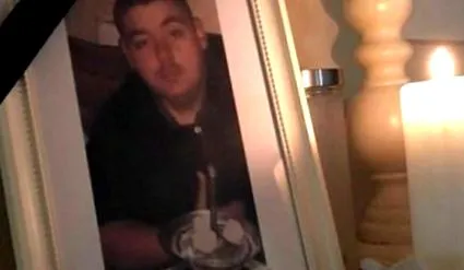 szörnyű szörnyű