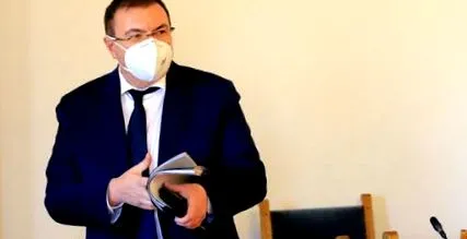 kórházra nyomás