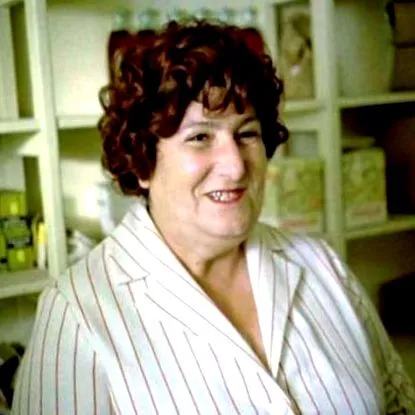 nadia meghalt