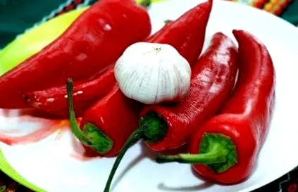 sült paprika