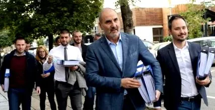 republikánusok ragaszkodunk