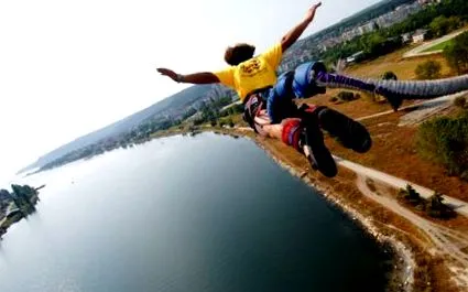 bungee jumping bungee