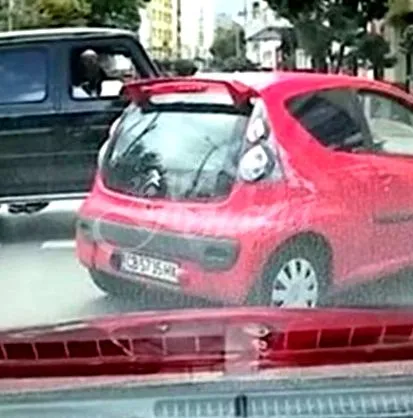 vették sofőrt