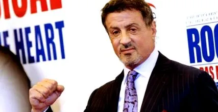 stallone szigorú