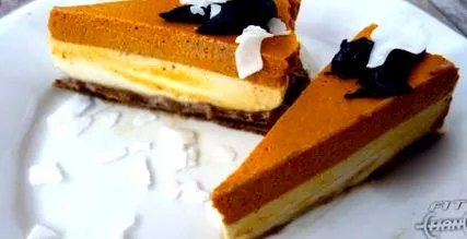 nyers sajttorta