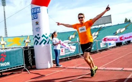 harmadik félmaraton