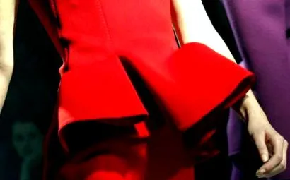 peplum baszk