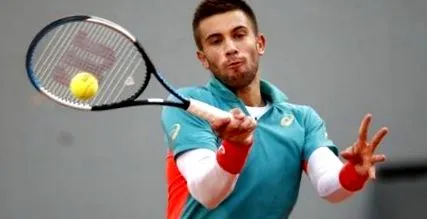 raonic bejutott
