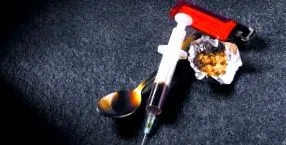 tájékoztatásával heroin