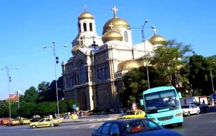 várnai egyértelmű
