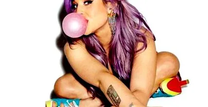 kelly osbourne