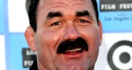 mma-ban bajusz