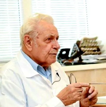 megdöbbentő