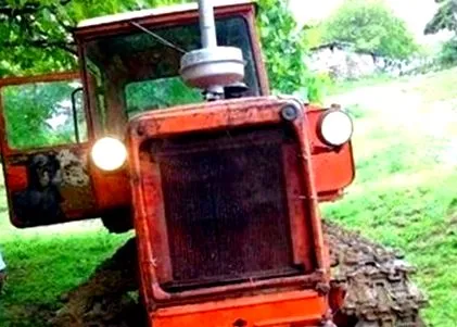állapotban éves