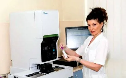 megjósolja