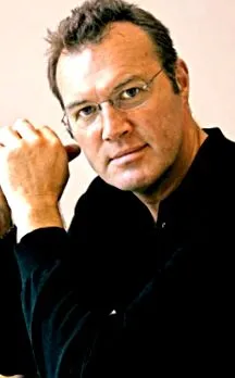 andrew cruise
