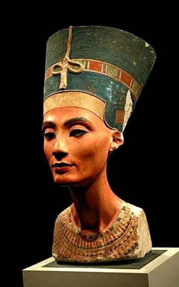nefertitit egyiptomnak