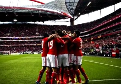 benfica megismételje
