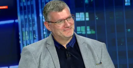 próbálnak