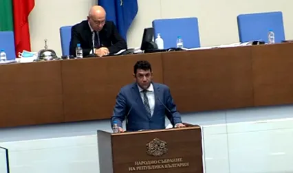 képviselő egészségügyi