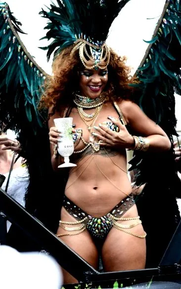 rihanna galéria