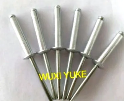 egyedi