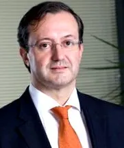 a-tól pénzügyek