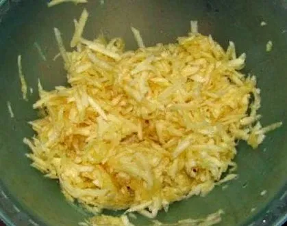 húsgombóc zöldséggel