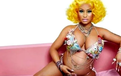 nicki bejelentette