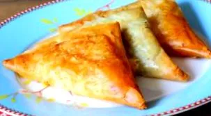 alakú