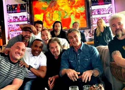Arnold Schwarzenegger vendégeket