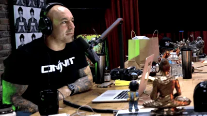 rogan alkalmazottai