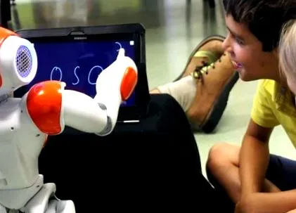 humanoid második