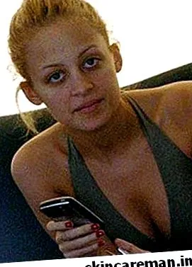 nicole