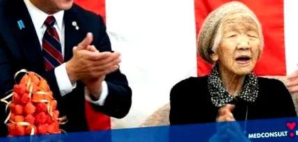éves felfedte