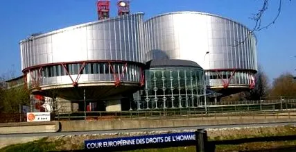 hatalomért hatalomért
