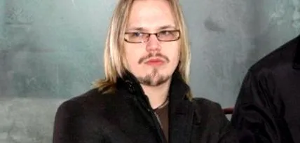 került botrányosan