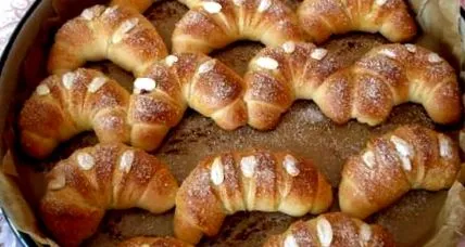 szeletelt lekvárral