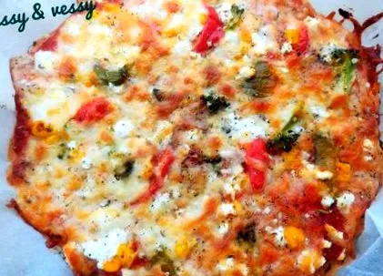 vöröslencsés pizza